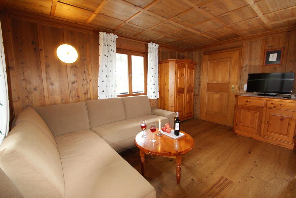 Haus Landbrugg Lech am Arlberg Quarto foto